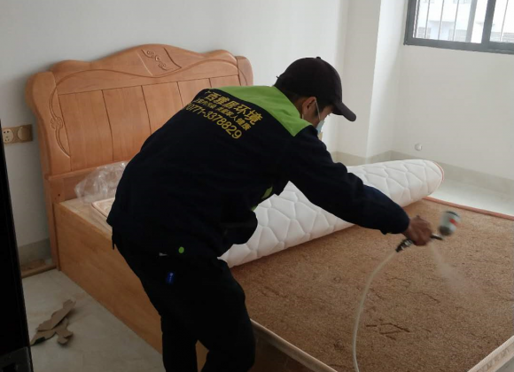 南寧江南區(qū)南鄉(xiāng)路鳳凰江彎廣場(chǎng)C棟除甲醛施工案例